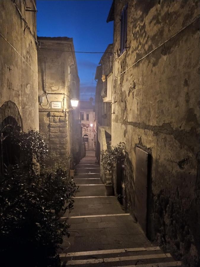 Mozzafiato Pitigliano Apartamento Exterior foto