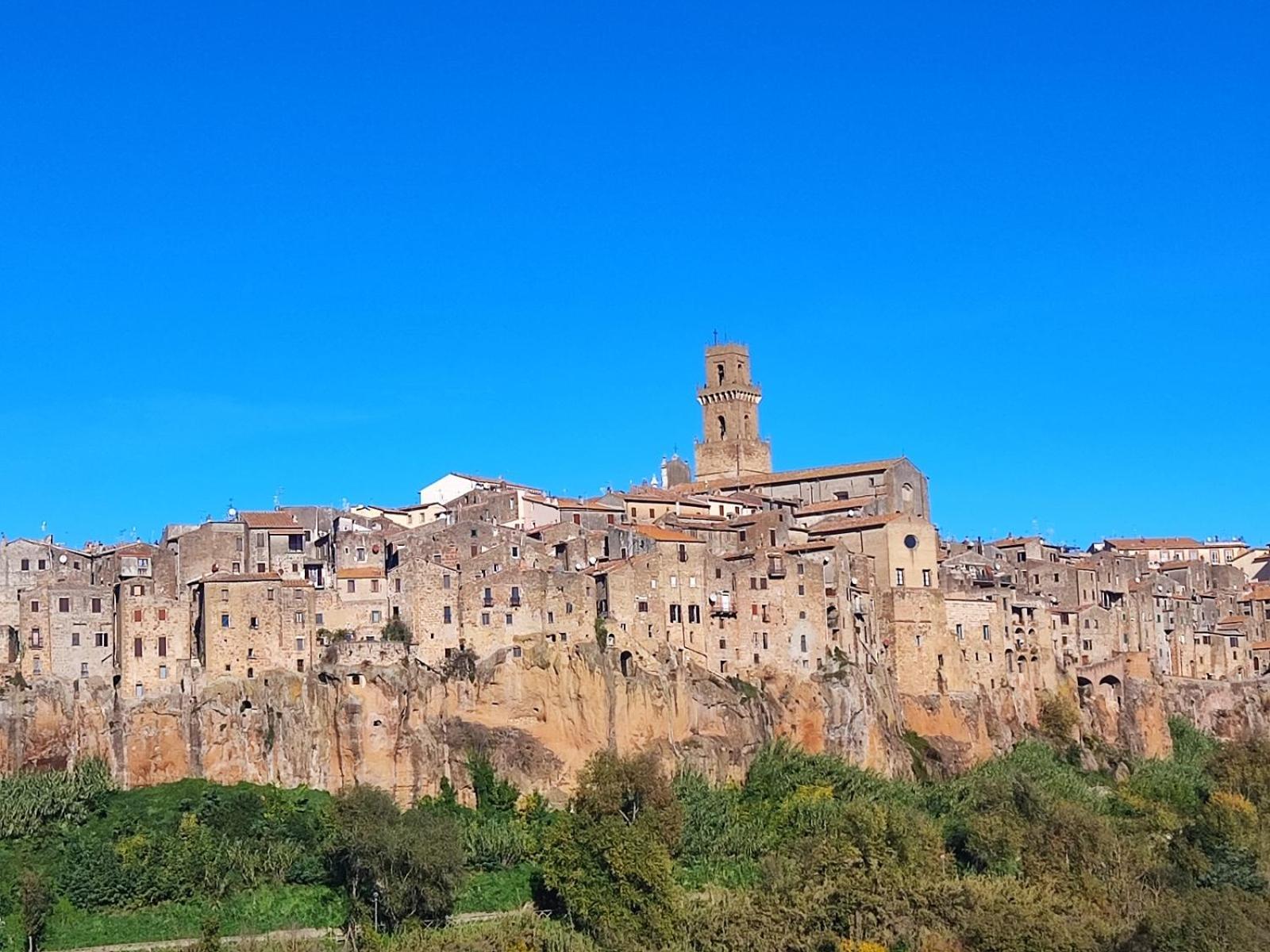 Mozzafiato Pitigliano Apartamento Exterior foto